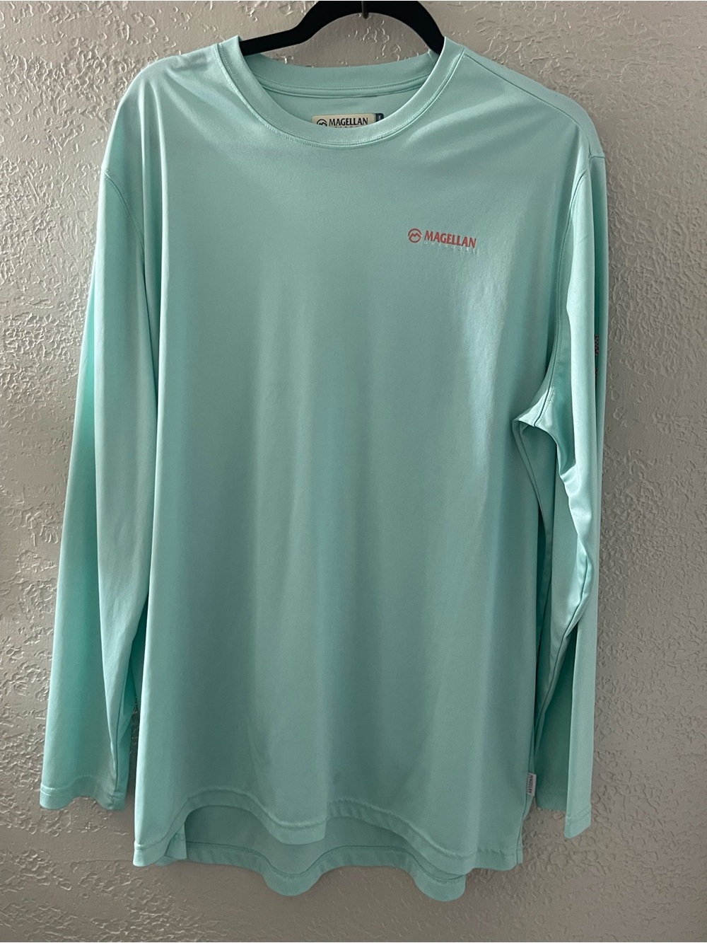 Magellan Outdoors Men’s Long Sleeve Performance Tee in Mint 1X